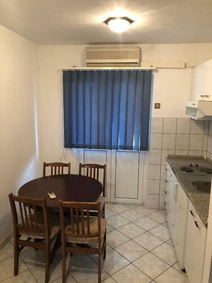 Apartments With Private Parking 바스카보다 외부 사진