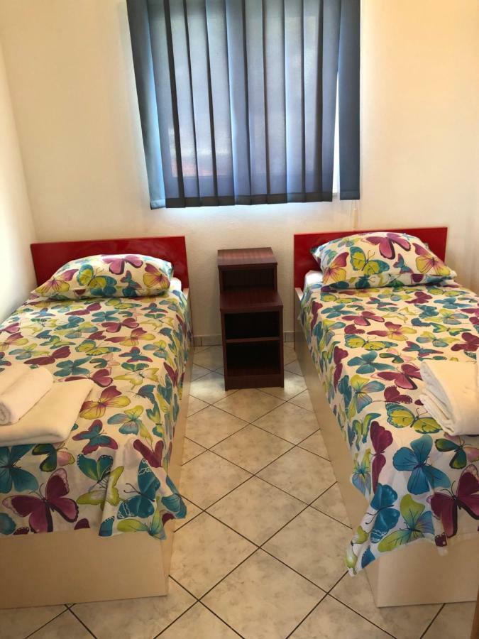 Apartments With Private Parking 바스카보다 외부 사진